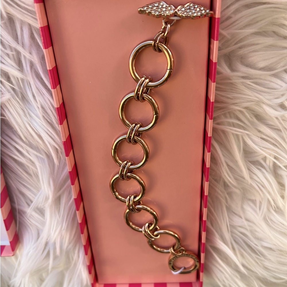 💖VICTORIA'S SECRET ROSE GOLD CRYSTAL ANGEL WINGS CHUNKY LINK TOGGLE BRACELET